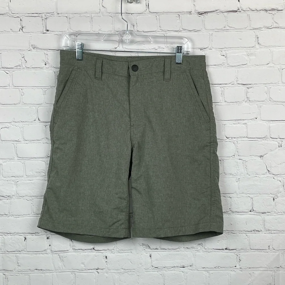 G.H. Bass & Co. Activewear Shorts Size 30x10 Mens Poly Blend Hiking/Fishing
